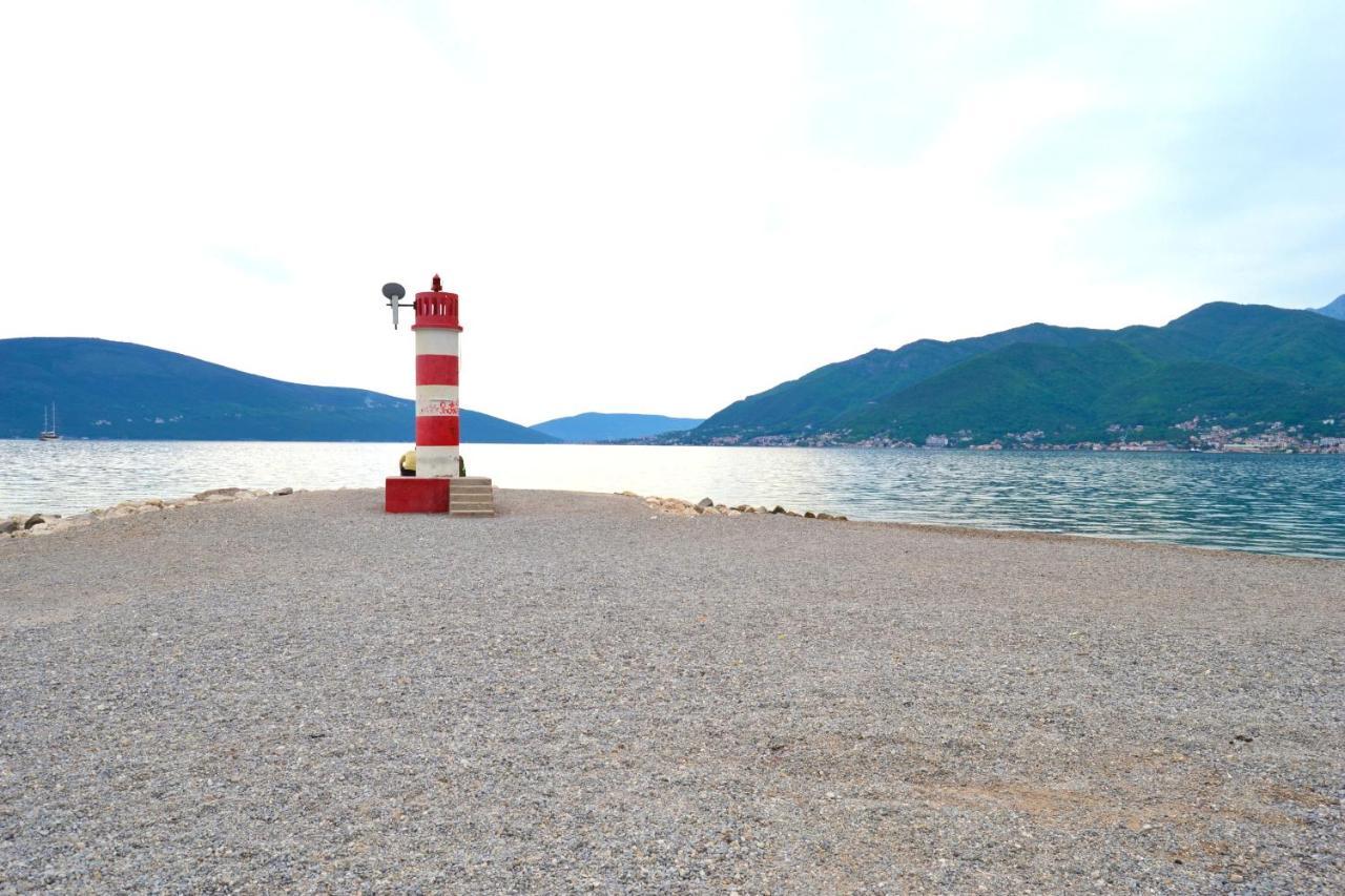 Tivat Apartments ภายนอก รูปภาพ