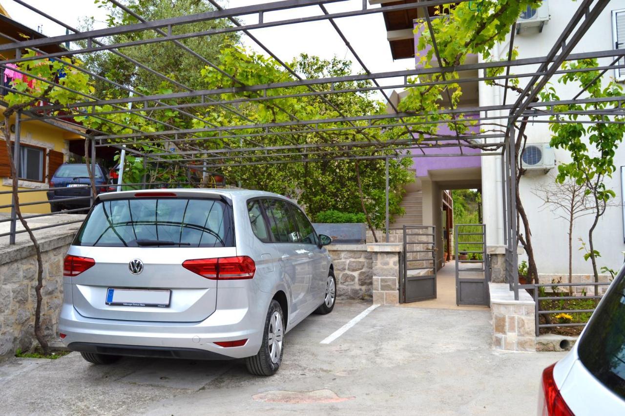 Tivat Apartments ภายนอก รูปภาพ
