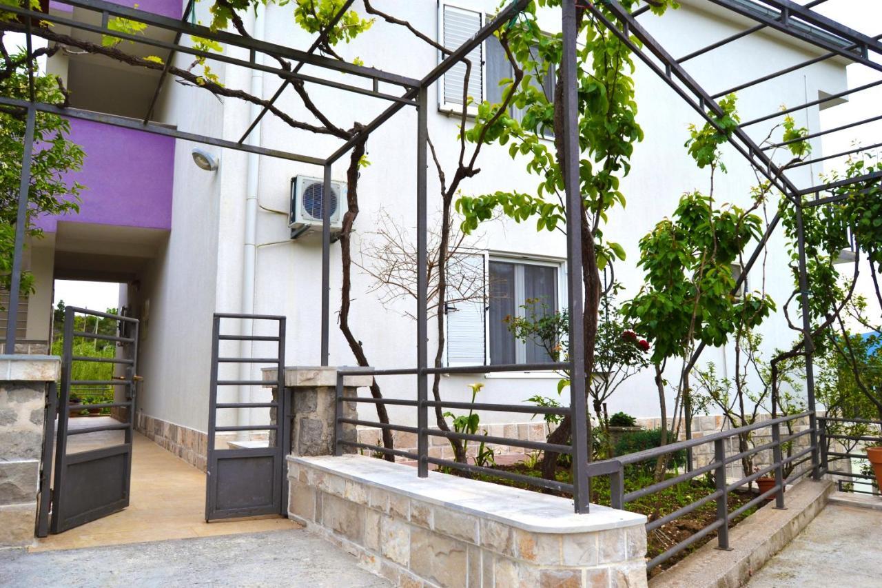Tivat Apartments ภายนอก รูปภาพ
