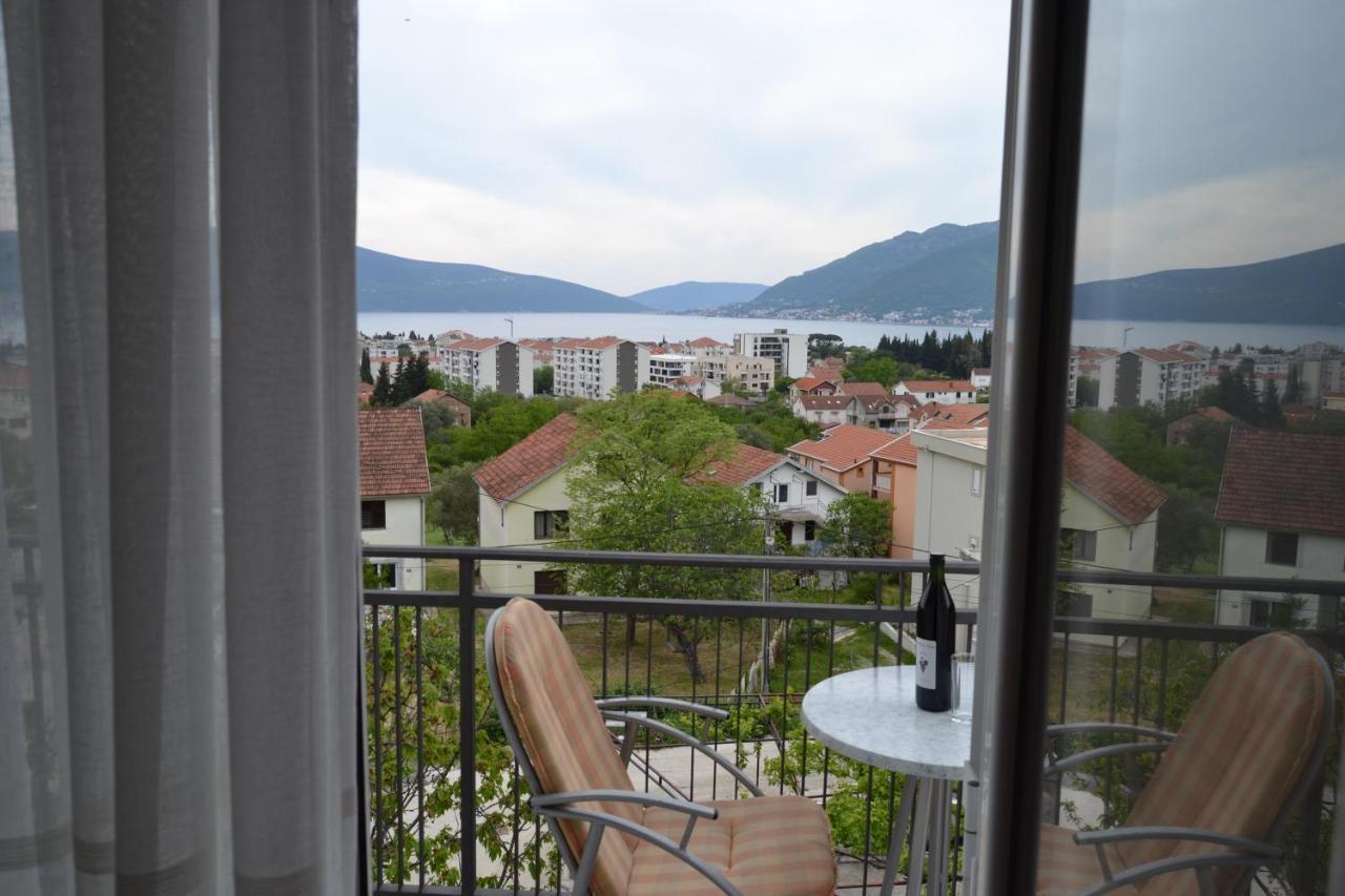 Tivat Apartments ภายนอก รูปภาพ