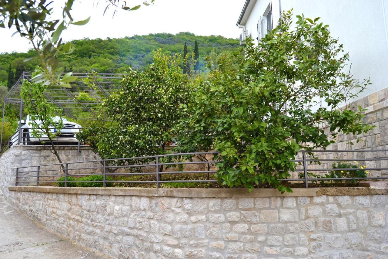 Tivat Apartments ภายนอก รูปภาพ
