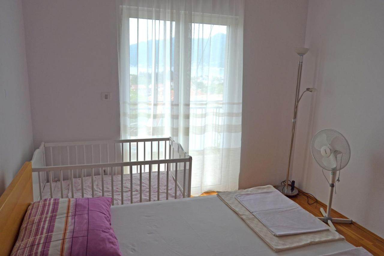 Tivat Apartments ภายนอก รูปภาพ