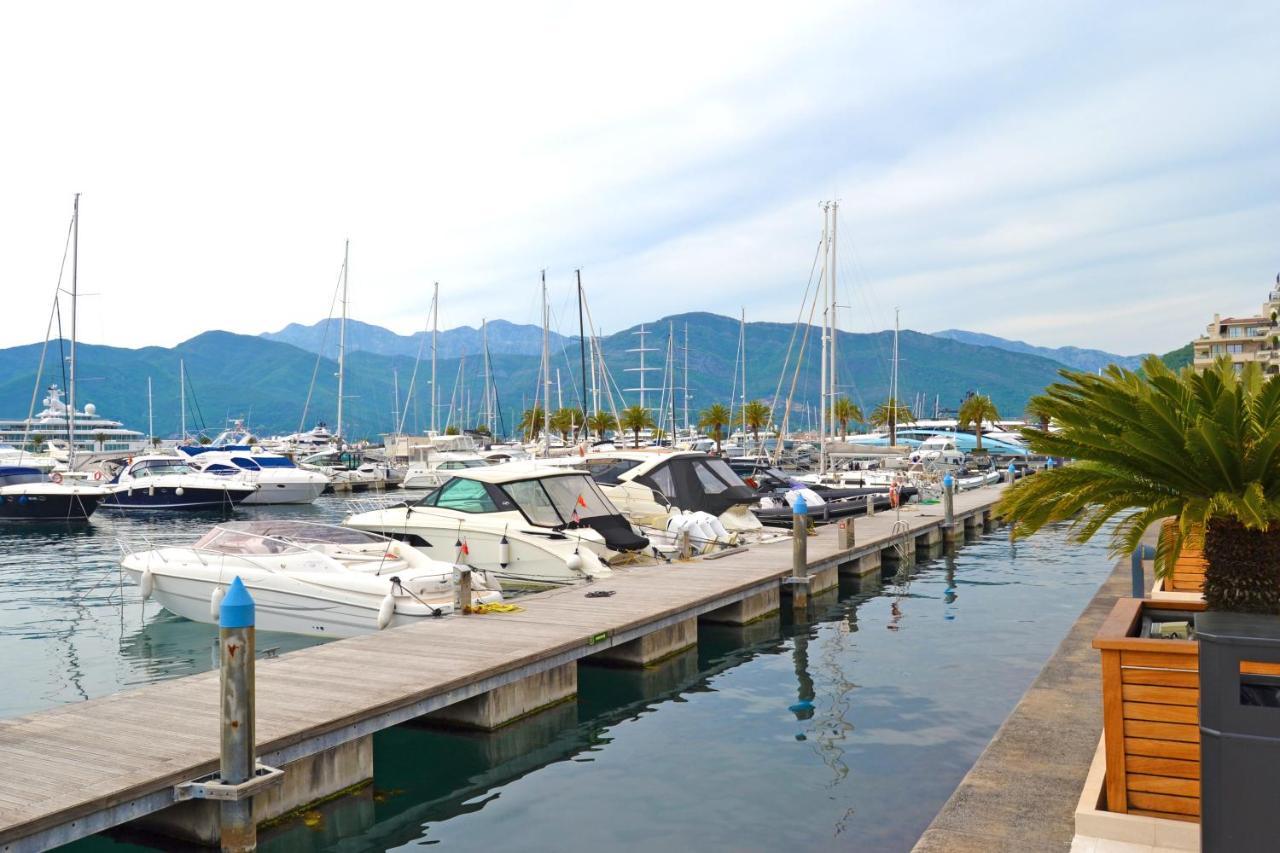 Tivat Apartments ภายนอก รูปภาพ